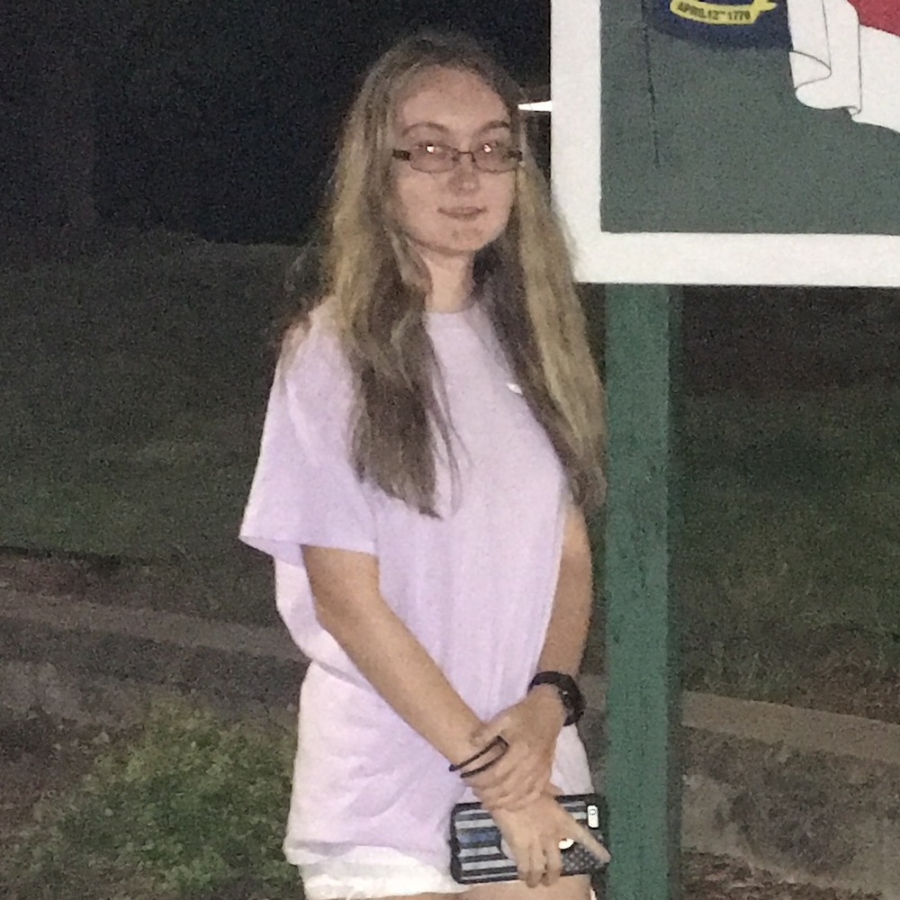 Meet your Posher, Rachel